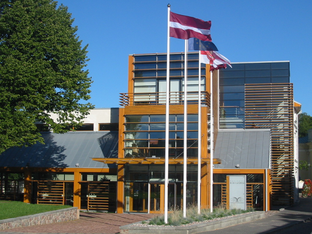 Front_of_Building_3