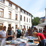 Gramatu svetki_biblioteka